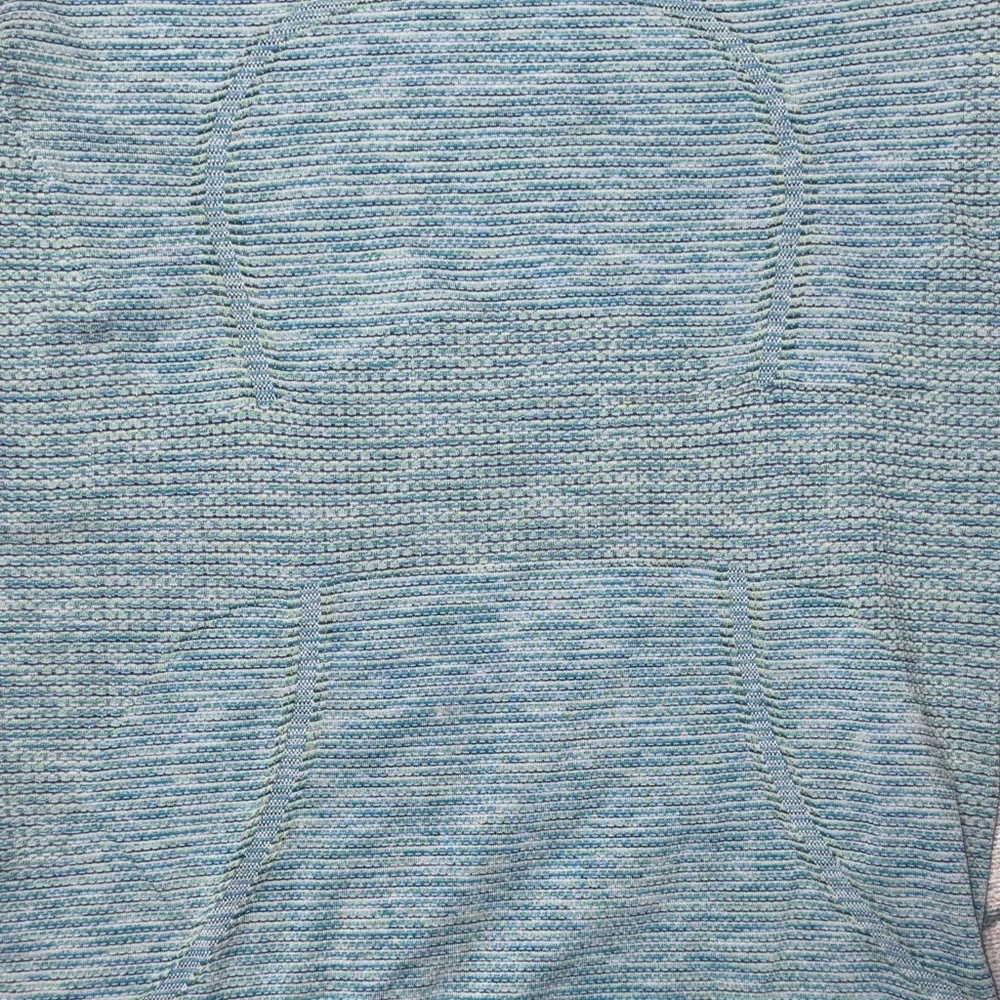 lululemon athletica Blue Short Sleeve Tee